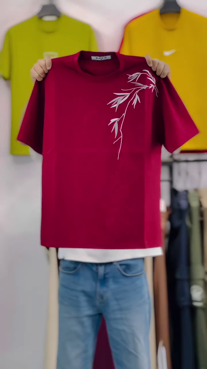 Men Polyester Regular Fit Placement Print Tshirts - Image 4