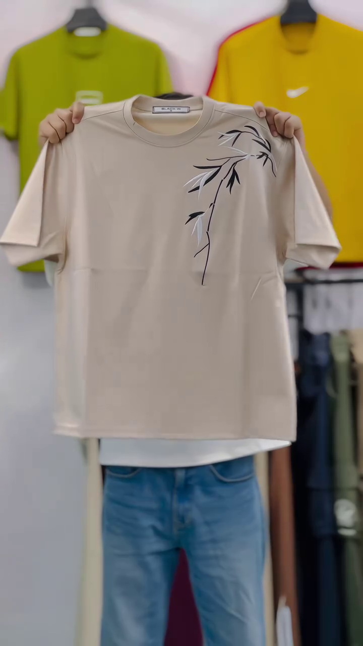 Men Polyester Regular Fit Placement Print Tshirts - Image 3