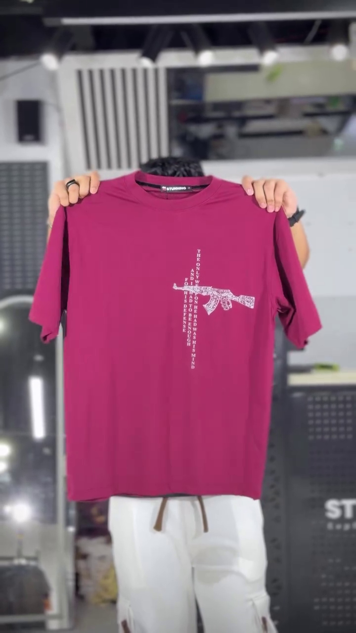 Men Graphic Printed Round Neck Cotton Oversized T-Shirt - Image 6