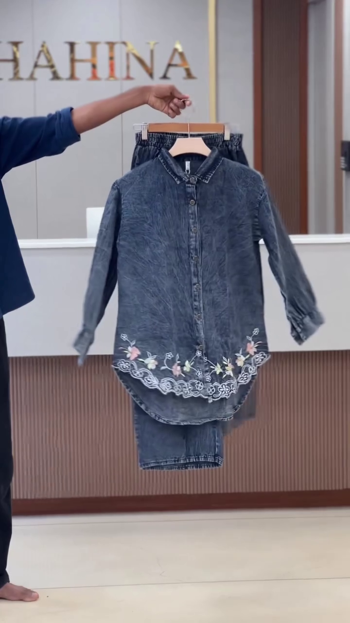 Denim Embroidered Cord Set for Women - Image 5