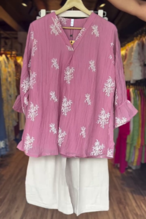 Women Pink Kurta Sets