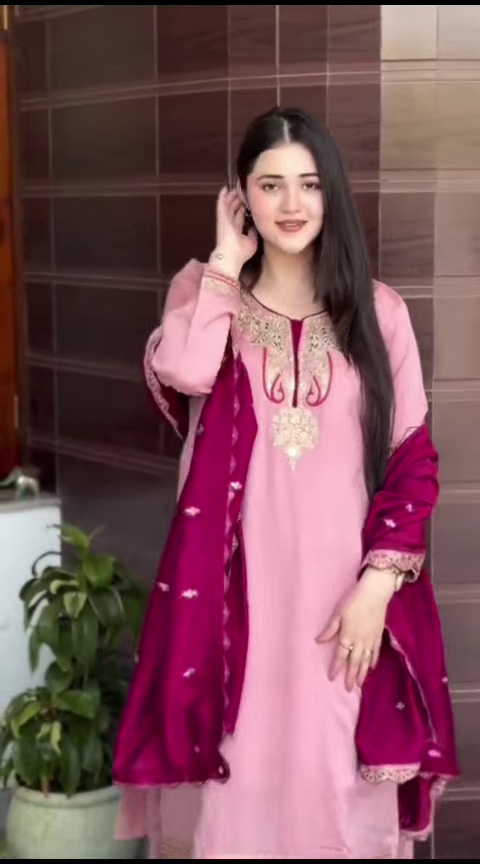 Women Ethnic Motifs Embroidered Regular Thread Work Kurta with Sharara & With Dupatta - Image 7