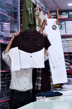 Men Colourblock Casual Shirt