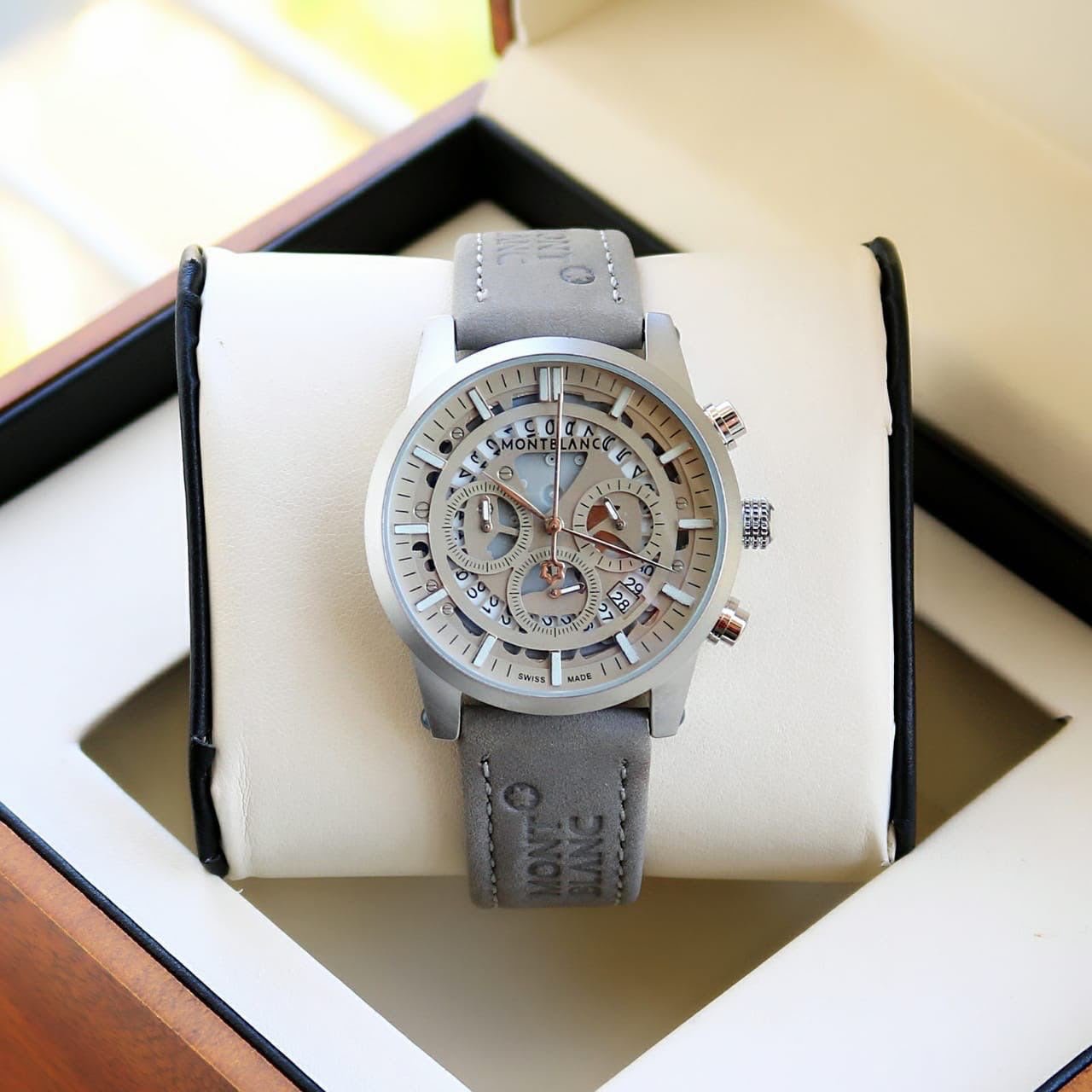 Montblanc Leather Chronograph Men's Watch - Image 2